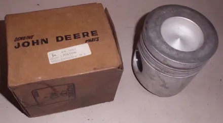 John Deere AR 71067 Kolben 3 Stück Ø 106,5 mm Dieselmotor – RESALE