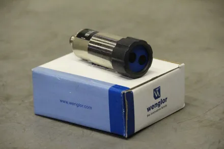 Wenglor UF87PA3 Lichtleitersensor – RESALE