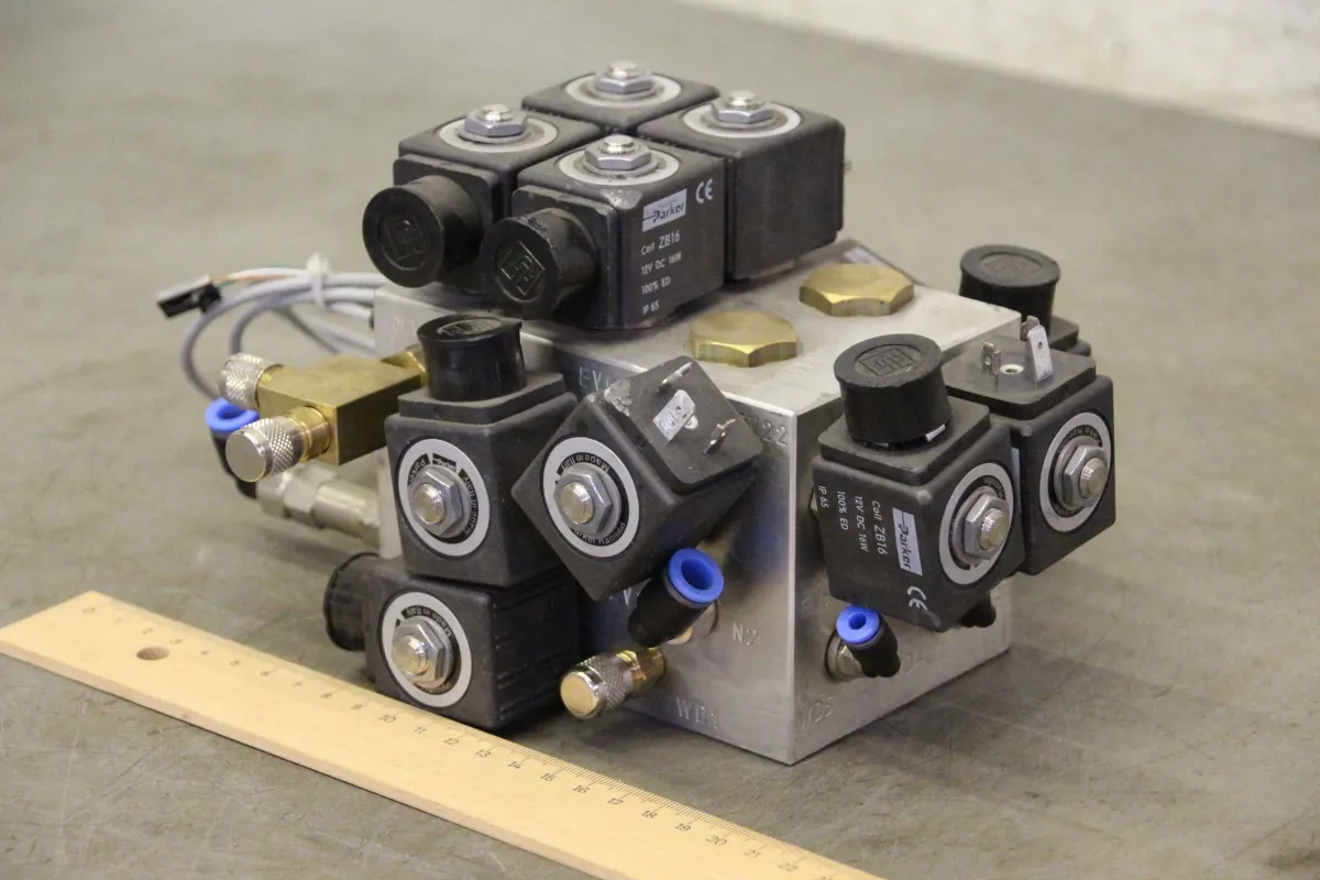 NCP Parker 1450201501 ZB16 Steuerblock