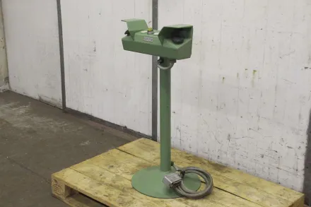 Starkstrom Gummesbach 400/400/H915 mm Zweihand-Bedienpult – RESALE