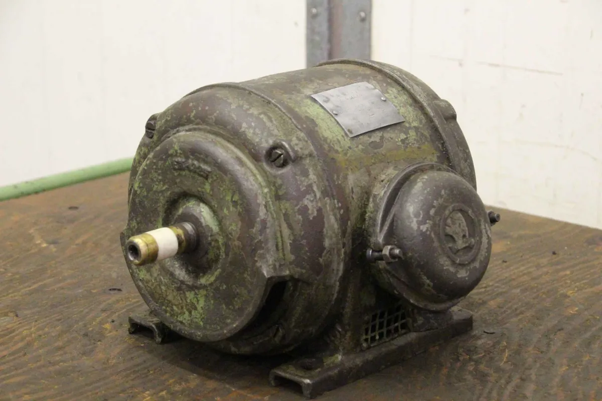 Skoda 2,4 kW 1410 U/min Elektromotor 2,4 kW 1410 U/min