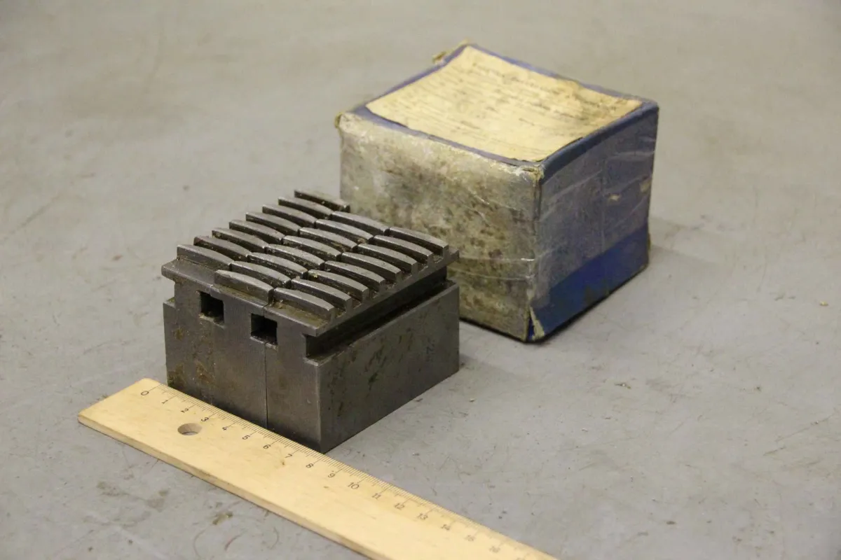 Fabryka Przyrzadow Breite 25 mm PUTm-M 200 Wechselbacken