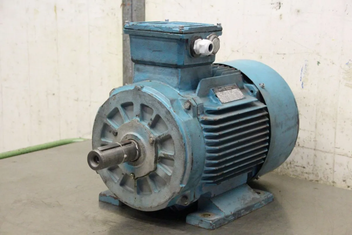 ADDA SP160M2-2 Elektromotor 15 kW 2930 U/min
