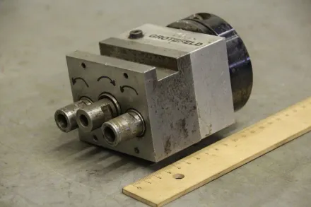 Grotefeld Aufnahme M8 Mehrspindelkopf 3 Bohrer – RESALE