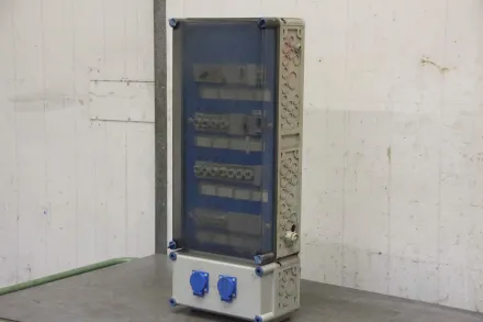 25/63/100 A Steckdosenverteiler – RESALE