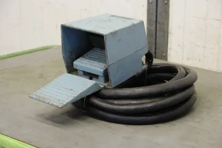 Telemecanique 16-polig Fußschalter – RESALE