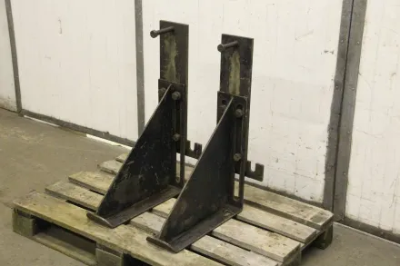 Unbekannt Promecam 515/300/H785 mm Konsole Abkantpresse 2 Stück – RESALE