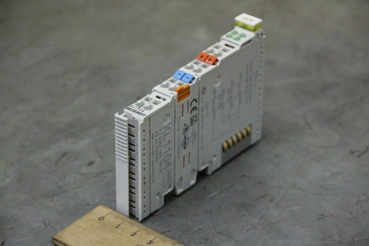 Beckhoff KL1104 Einspeiseklemme