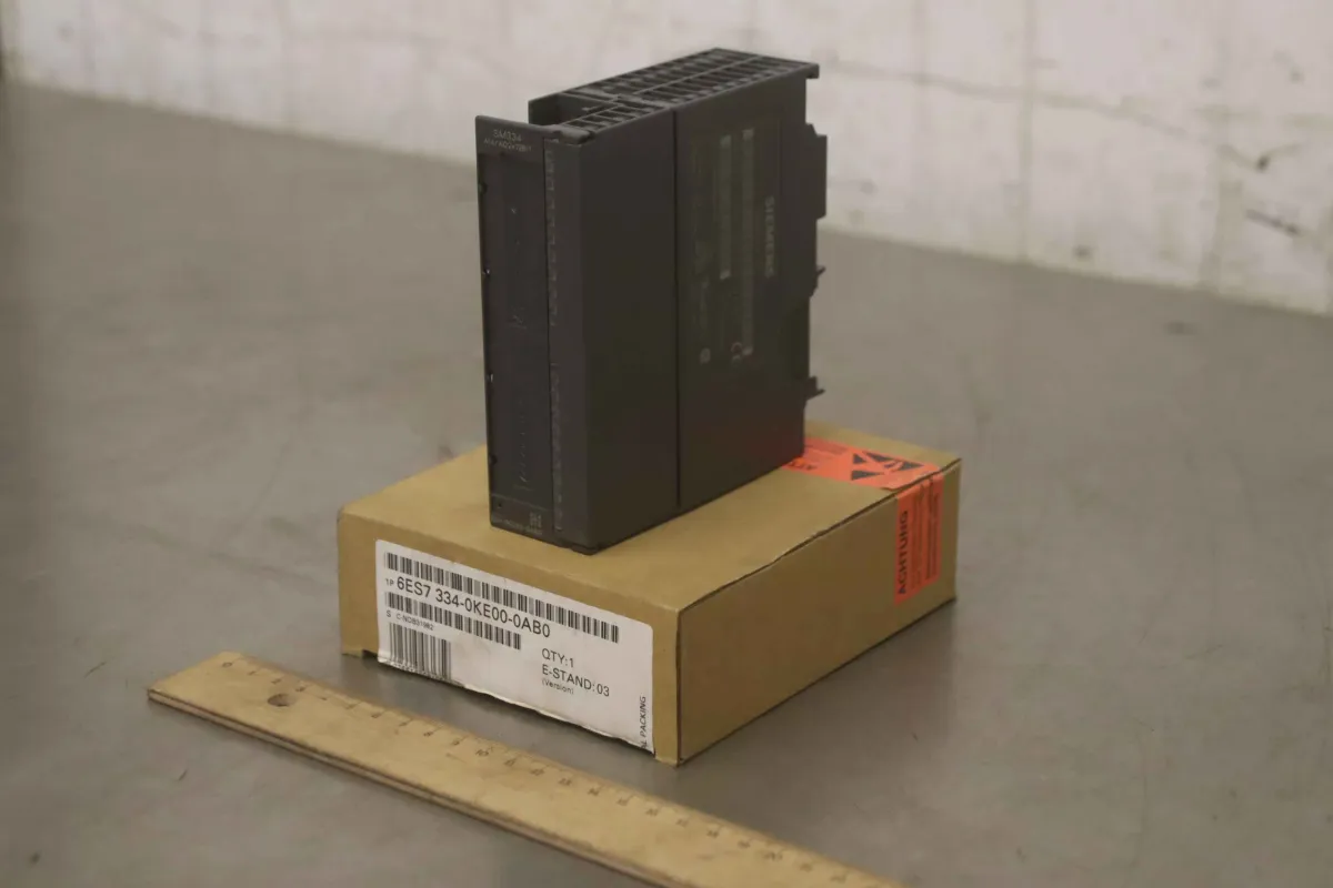 Siemens 6ES7 334-OKEOO-OABO Analogbaugruppe