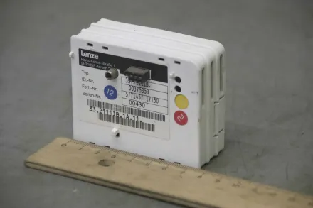 Lenze 33.2111IB Interbus S Bus Drive – RESALE