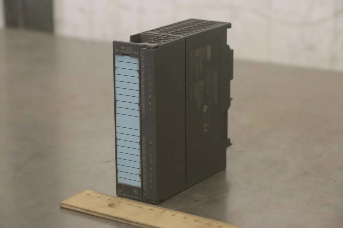 Siemens 6ES7 322-1BH01-OAAO Digitalausgabe
