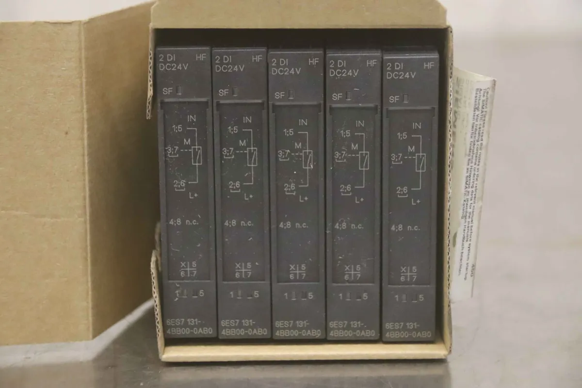 Siemens 6ES7 131-4BB00-OABO Elektronikmodule ET 200S 5 Stück
