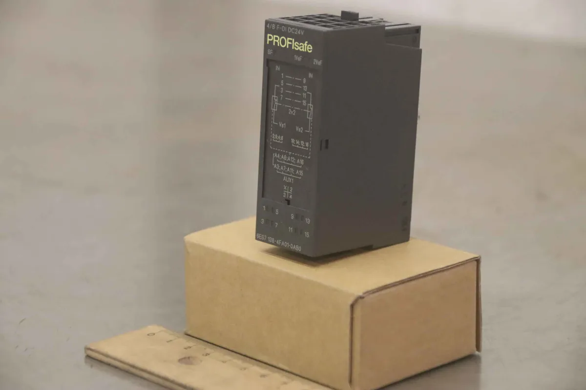 Siemens 6ES7 138-4FA01-OABO Elektronikmodul ET 200S