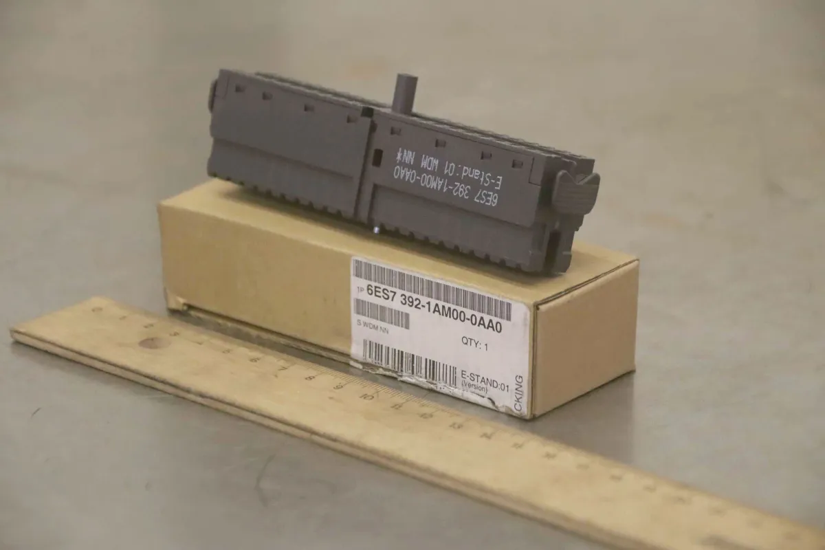 Siemens 6ES7 392-1AMOO-OAAO Frontstecker