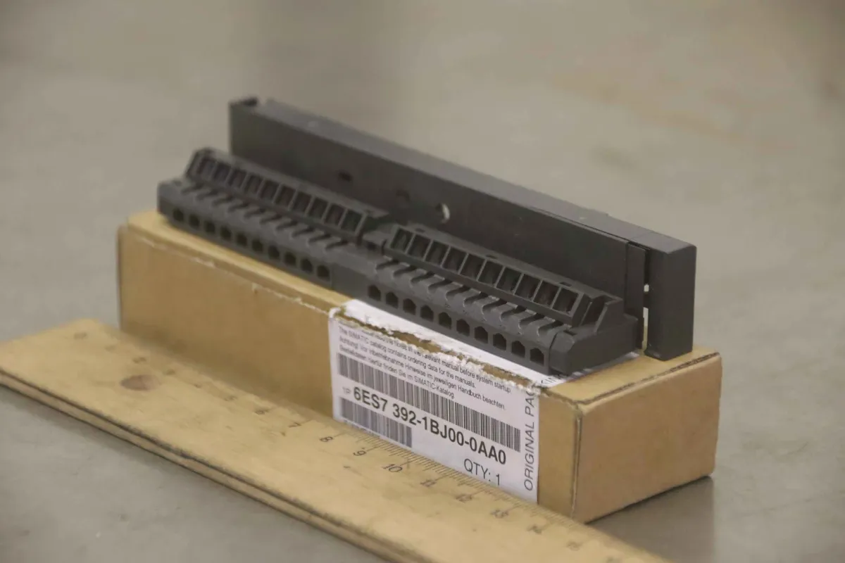 Siemens 6ES7 392-1BJOO-OAAO Frontstecker
