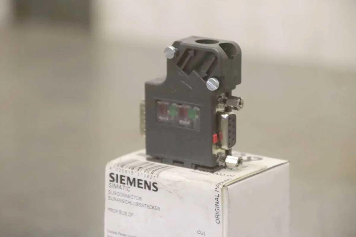Siemens 6ES7 972-OBB60-OXAO Anschlussstecker