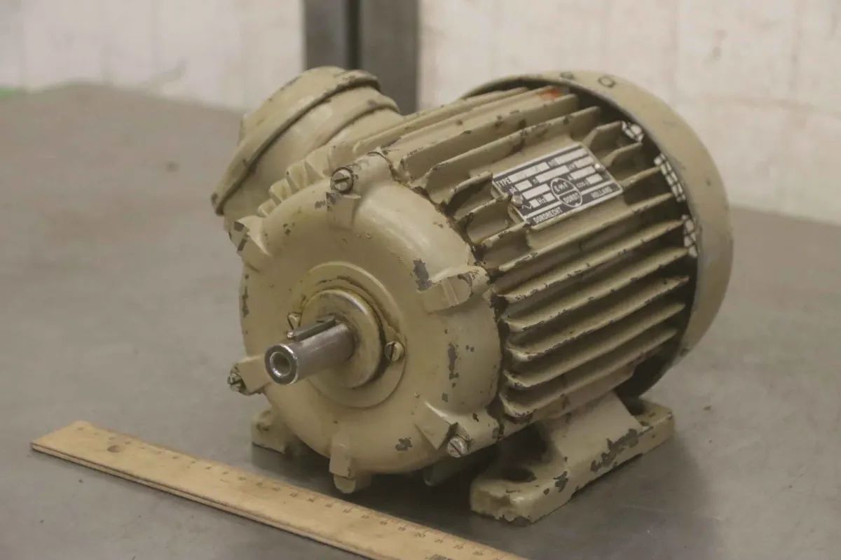 EMF DORDT 226U 7,5/4 Elektromotor 0,55 kW 1395 U/min