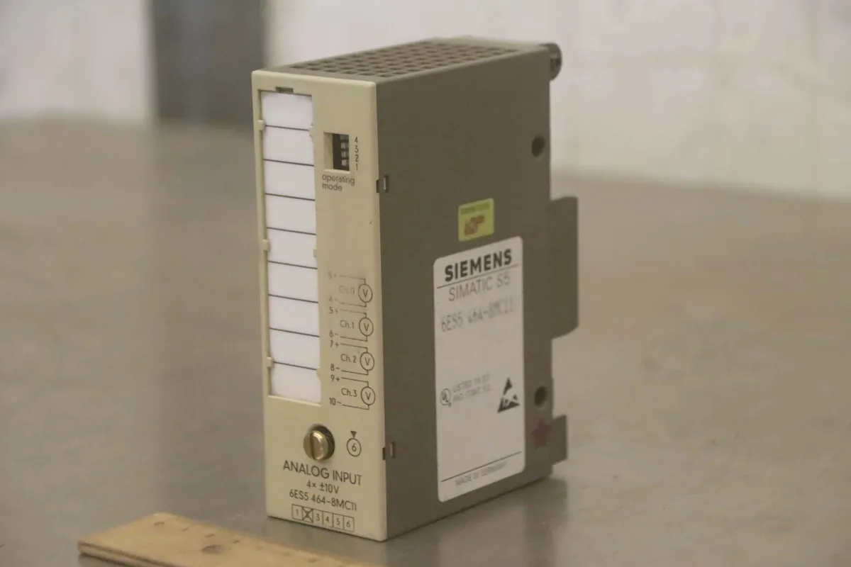 Siemens 6ES5 464-8MC11 Analogeingabe