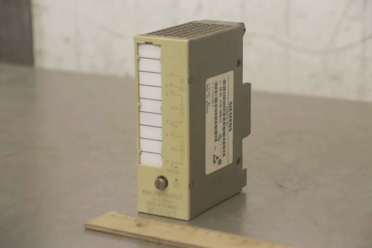 Siemens 6ES5 470-8MB12 Analogausgabe