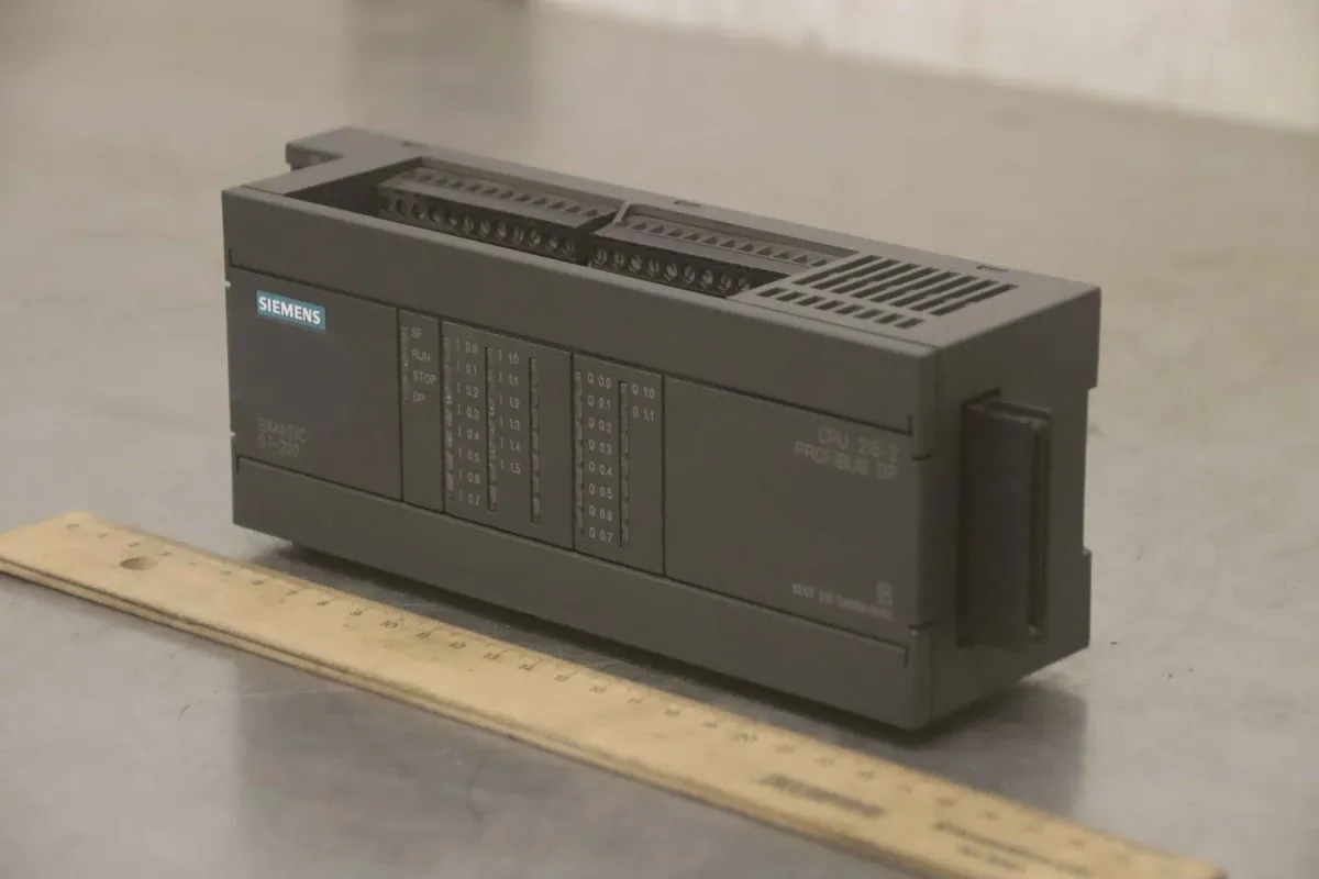 Siemens 6ES7 215-2AD00-OXBO Kompaktgerät