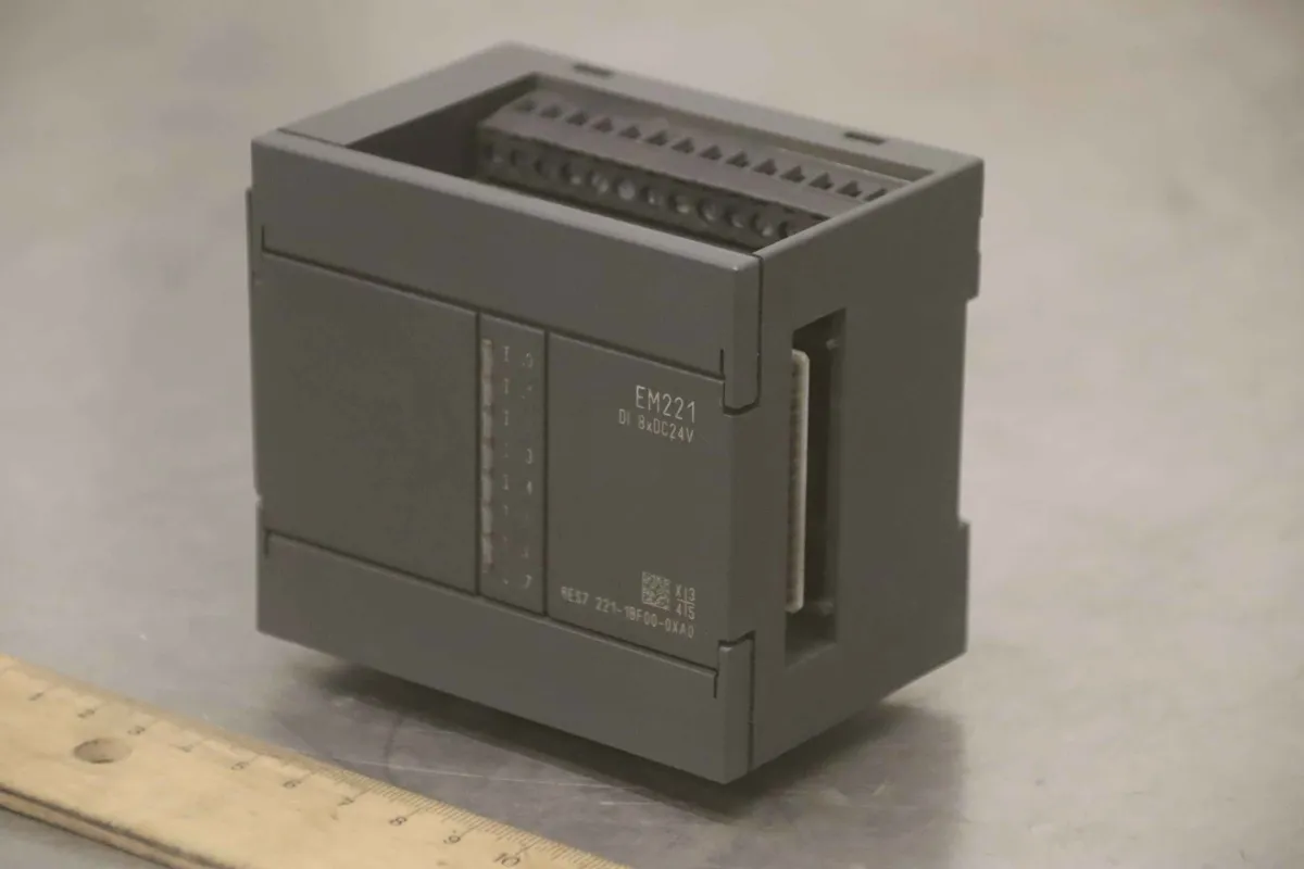 Siemens 6ES7 221-1BF00O-0XA0 Digitaleingabe