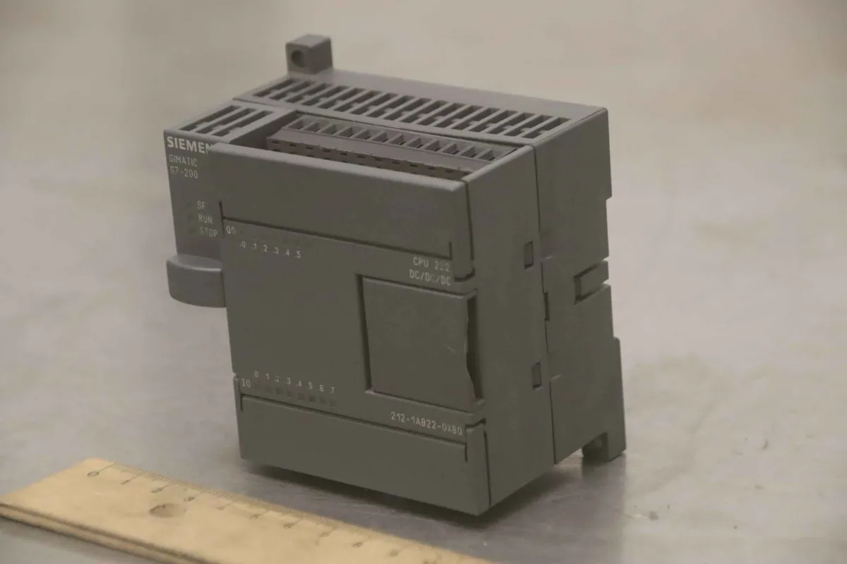 Siemens 6ES7 212-1AB22-OXBO Kompakgerät