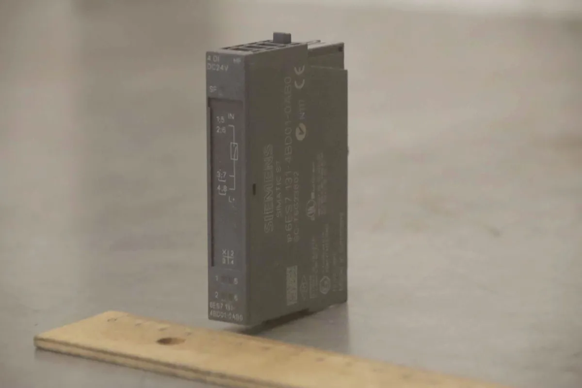 Siemens 6ES7 131-4BD01-OABO Elektronikmodule ET 200S 3 Stück