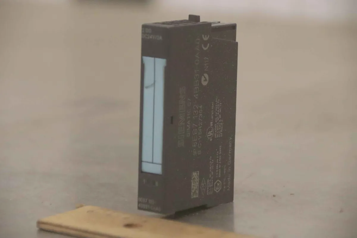 Siemens 6ES7 132-4BB31-OAAO Elektronikmodule ET 200S