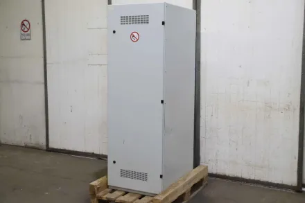 800/600/H1800 mm Batterieschrank – RESALE