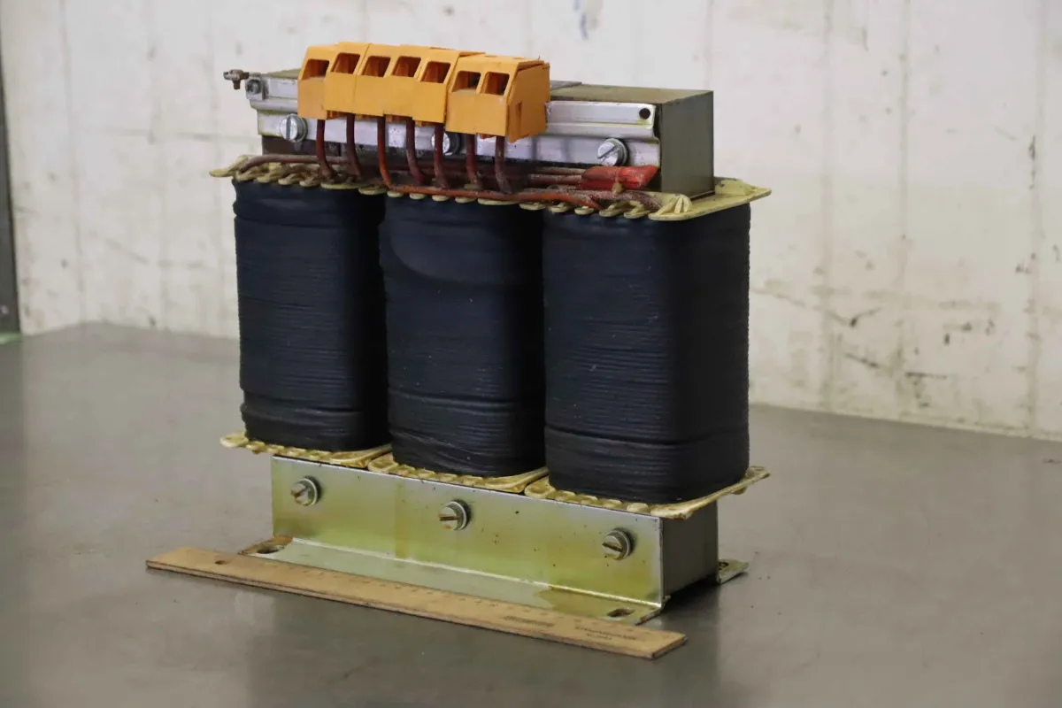 Block B 9412234 Transformator 8000 VA