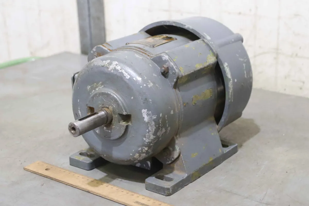 Bäuerle UOF100/94-2 Elektromotor 1,5/1,75 kW 1430/2880 U/min