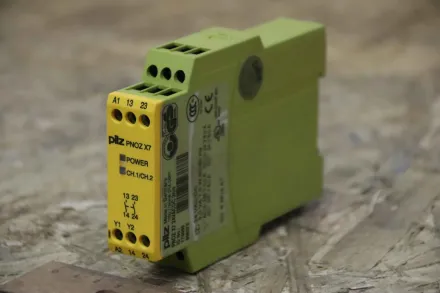 Pilz PNOZ X7 24VACDC 2n/o Sicherheitsrelais – RESALE