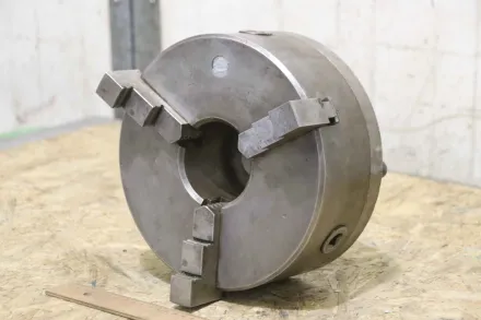 Röhm Ø 240 mm Dreibackenfutter – RESALE