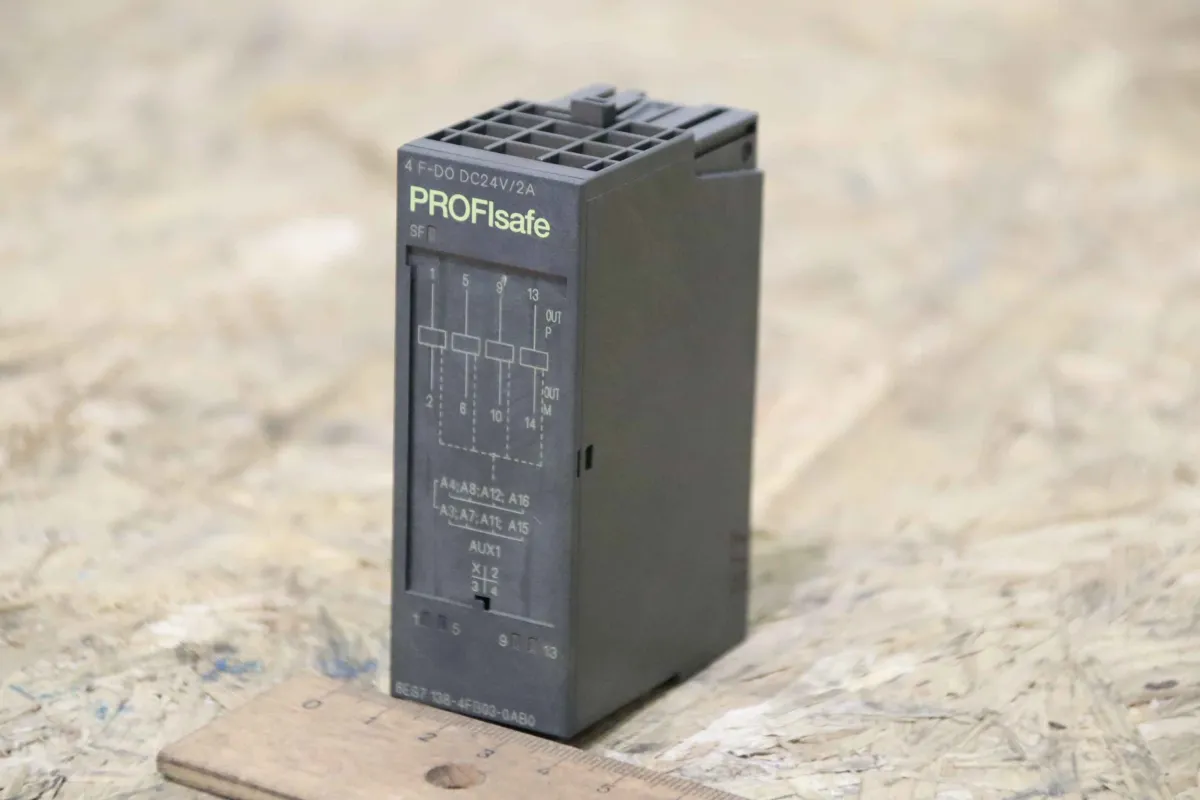 Siemens 6ES7 138-4FB03-0AB0 Elektronikmodul ET 200S