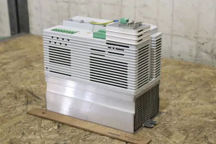 Lenze 33.8216-E Frequenzumrichter 5,5 kW mit Interbus S – RESALE