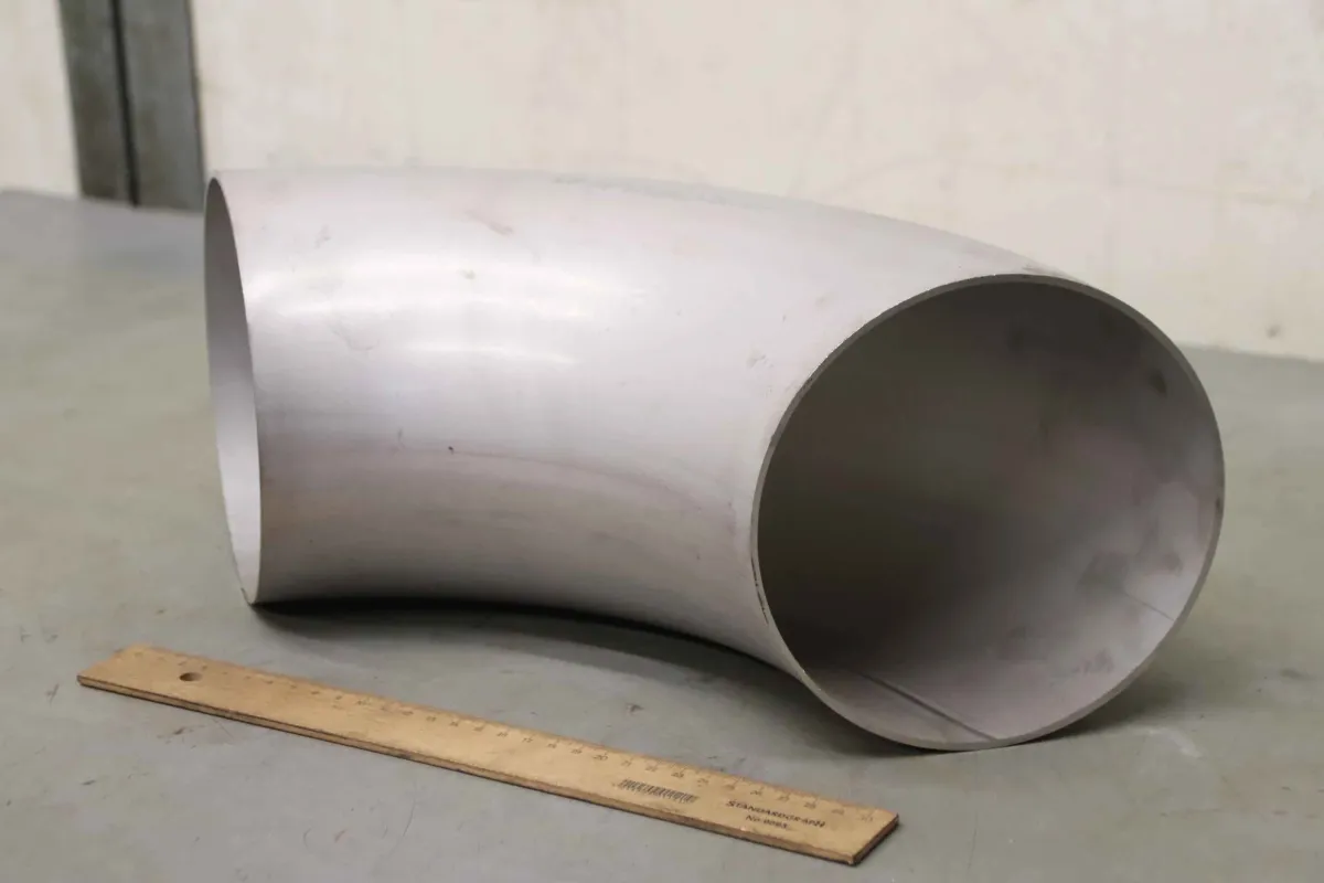 168,3 x 2,6 1.4541 Edelstahlrohrbogen 90° DN150