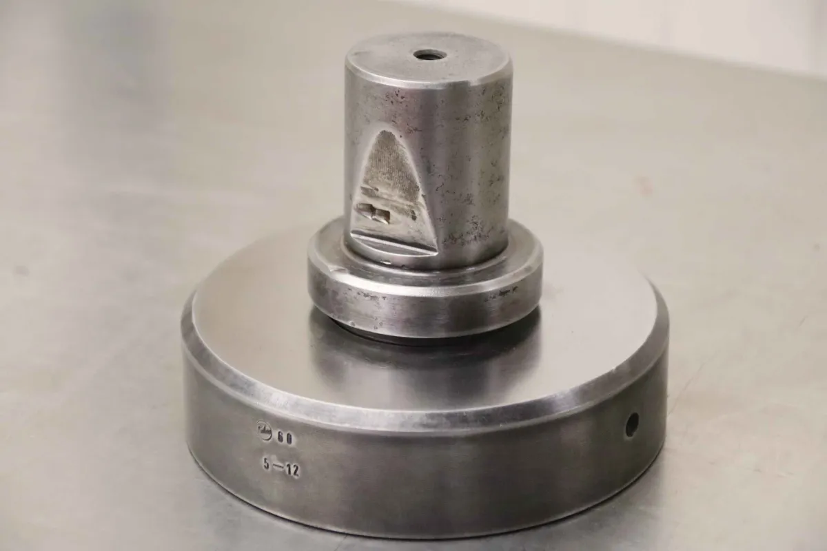Mubea Mubea 60 5-12 Aufnahme 50N Stanzwerkzeug Ø 60 mm