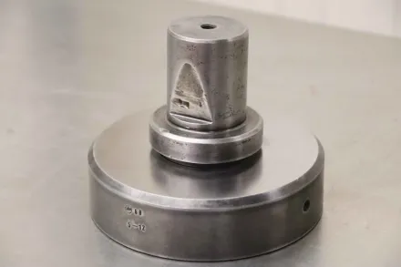 Mubea Mubea 60 5-12 Aufnahme 50N Stanzwerkzeug Ø 60 mm – RESALE