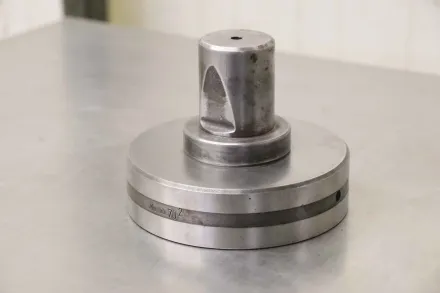 Mubea Mubea 70 2 Aufnahme 50N Stanzwerkzeug Ø 70 mm – RESALE