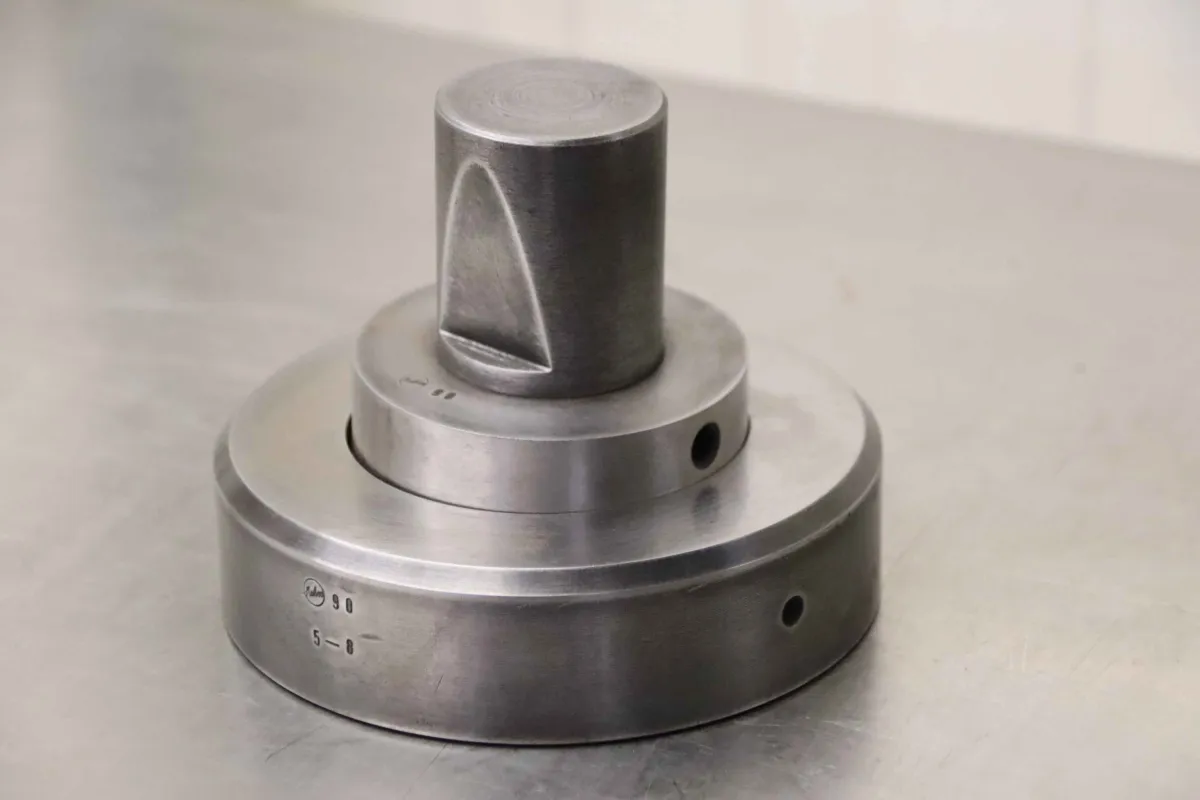 Mubea Mubea 90 5-8 Aufnahme 50N Stanzwerkzeug Ø 90 mm