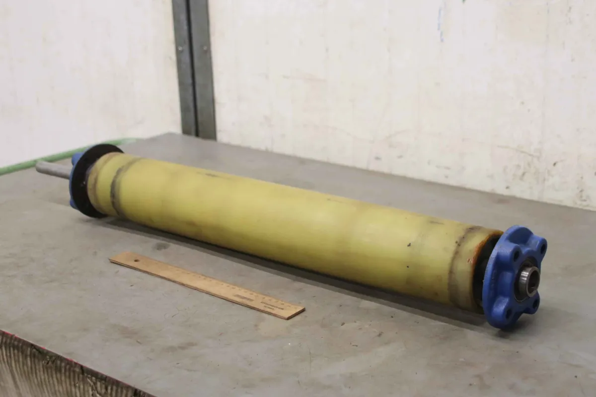 Ø 97 x 650 mm Förderbandrollen Transportrollen