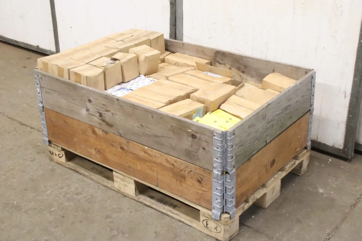 Diverse 8.8 div Größen schwarz/verzinkt Sechskantschrauben M16 607 kg