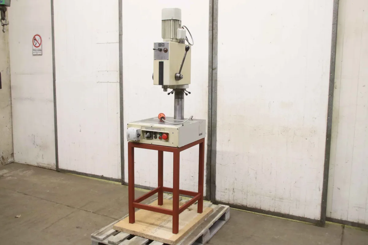 WMW Heckert BT 12/1 Tischbohrmaschine