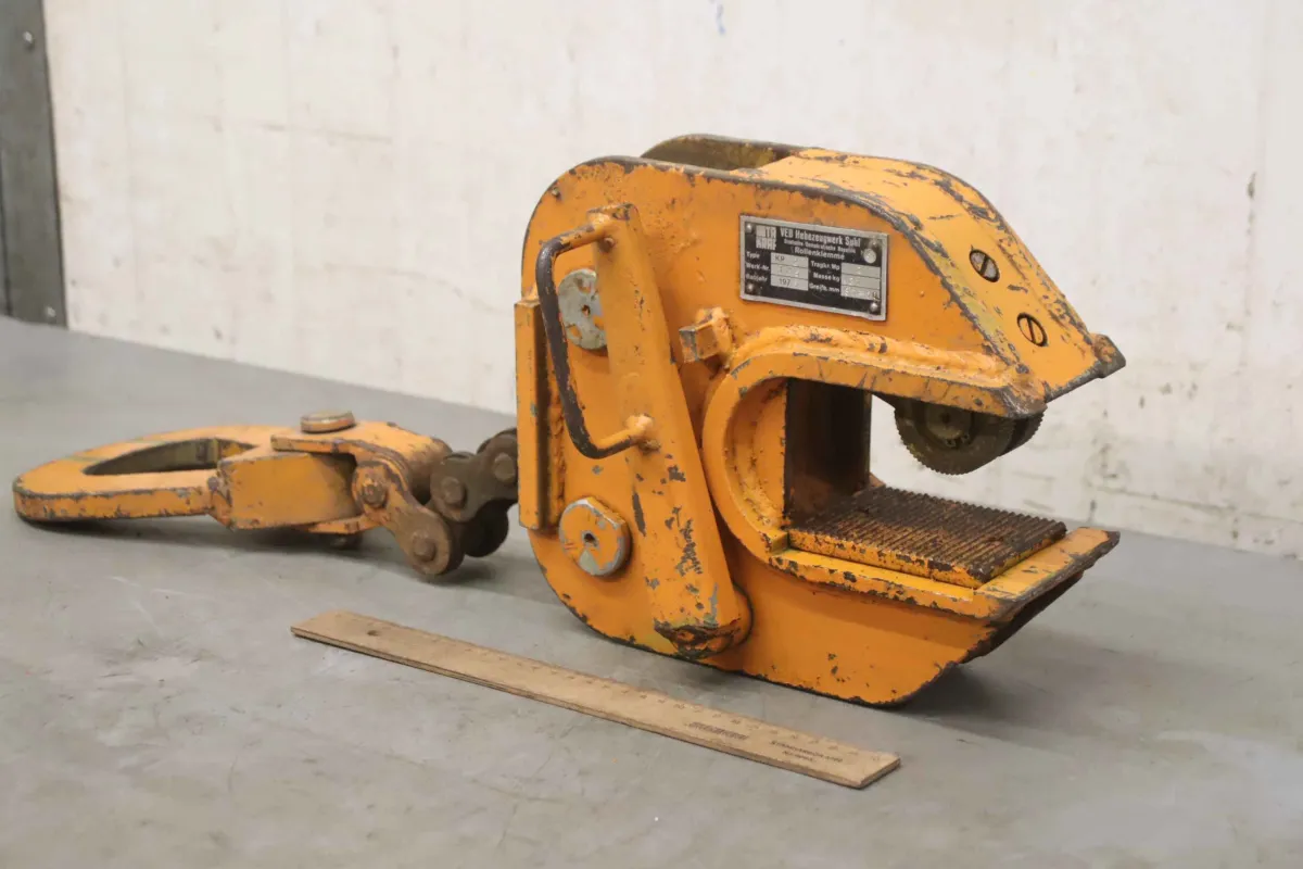 VEB TAKRAF KR 2 2000 kg Blechklemme 35-70 mm