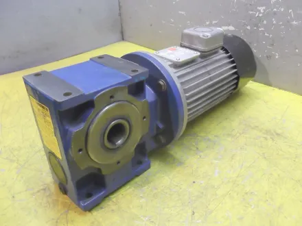 Bonfiglioli BC270    1V 50U02A Getriebemotor 0,75 kW 24 U/min 48 Volt – RESALE