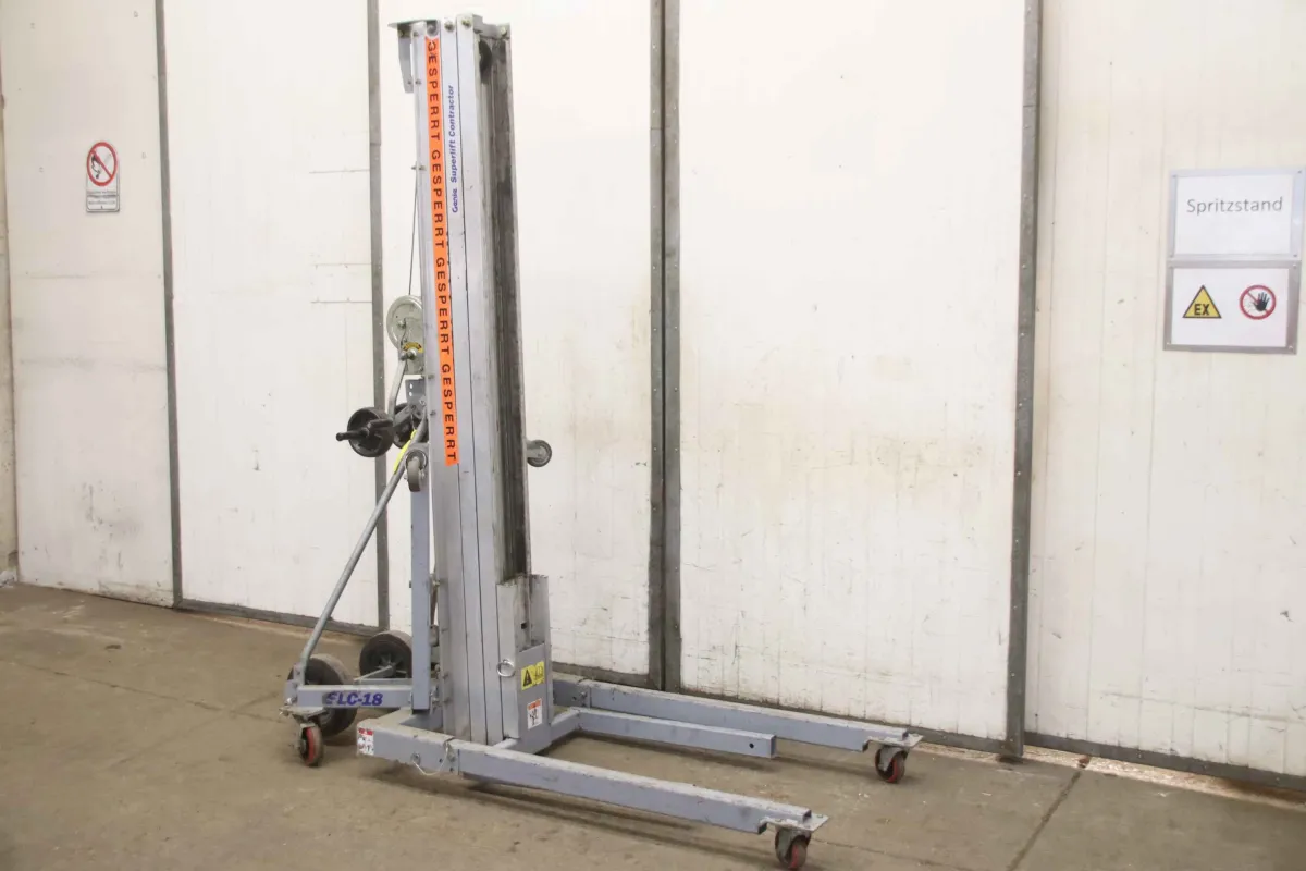 Genie SLC-18 Materiallift Montagelift