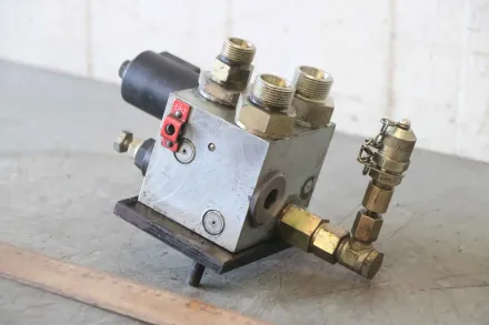 Sichelschmidt M 1510 V SK 7650-HST Steuerblock – RESALE