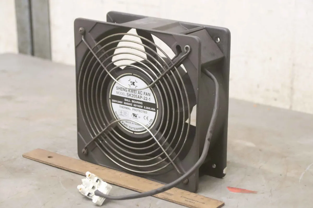 Sheng Kwei SK205AP-11-1 Lüfter 65 W