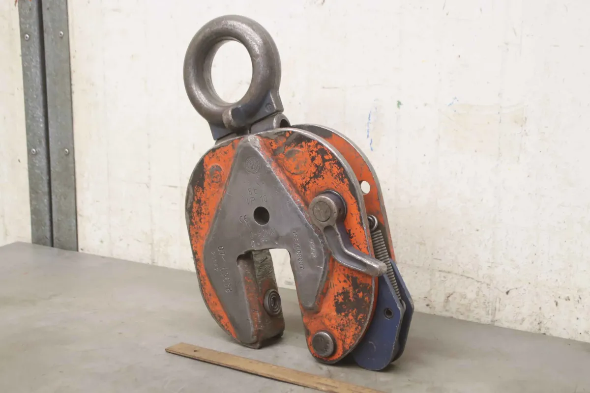 ip IP 10 6t Sheet metal clamp 0-50 mm