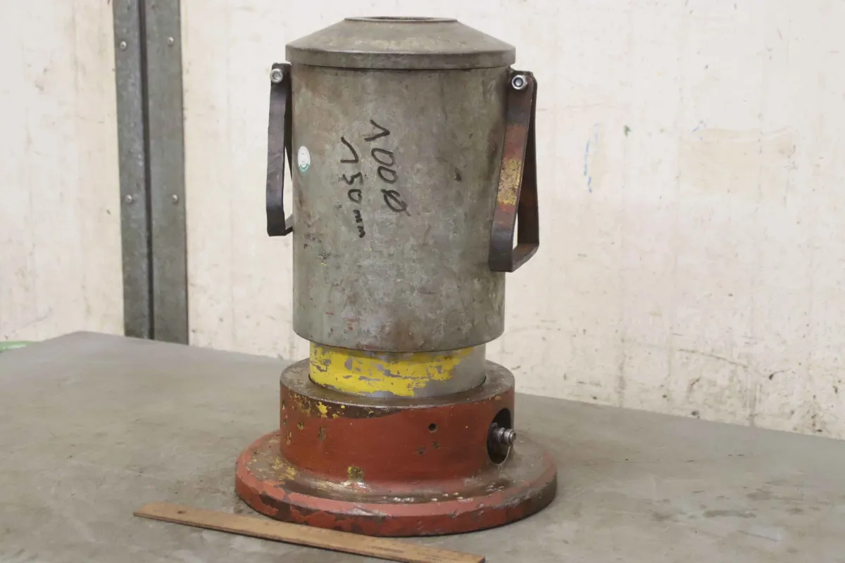 Bahco CR 100-200 800 bar Kurzhub-Schwerlastzylinder 100 t Hub